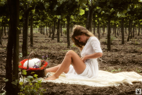 Ravishing pretty chick girl lady Lisa Welch shows bushy bush wearing vintage stockings outdoors - #19861
