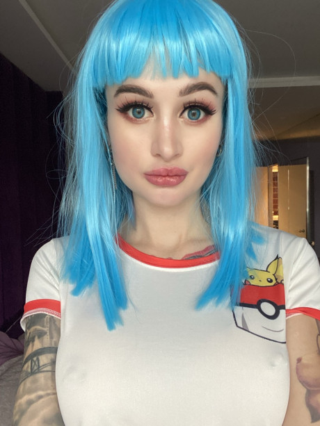 Charming OnlyFans cam model shows off her petite body & her beautiful tattoos - #81190