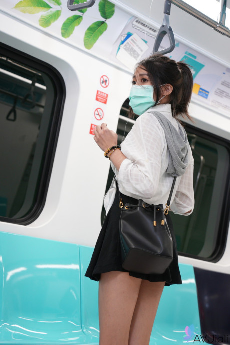 Asian schoolgirl Yuli has doggystyle sex with a senior on the train - #148364