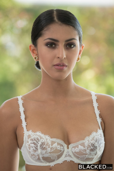 Gorgeous babe Sophia Leone licks and mounts a large black rod in her bedroom - #254439