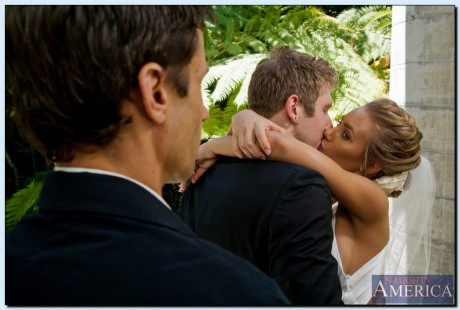 Bride Nicole Aniston gets slammed by her hubby best friend in the bathroom - #194483