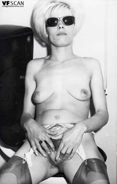 Vintage skanks in pantyhose bend over and spread to show their hot wares - #171855