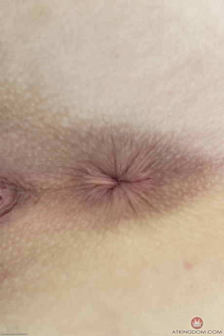 Cute redheaded babe Kate Bloom flaunts her feet and shaved holes outdoors - #222527