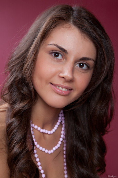 Brunette babe in stockings Astrud exposes her slim body and monstrous booty - #194548