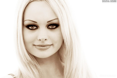 Digital Desire performed by Martina Warren XXX Pictures - #262954