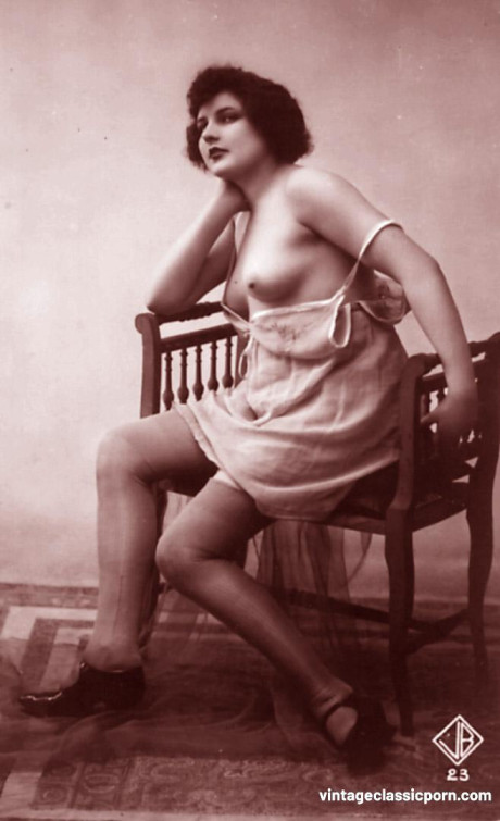Gorgeous French women show their nice boobies & trimmed cunts in a vintage scene - #141416