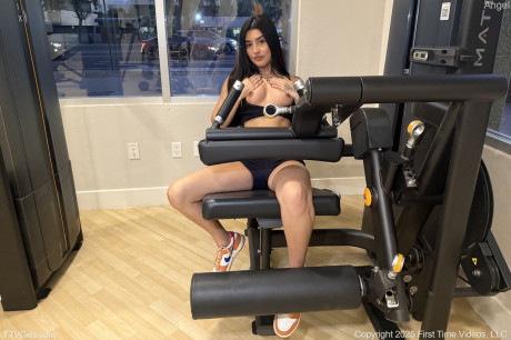 Charming amateur babe Angel teasing with her humongous round behind at the gym - #267734
