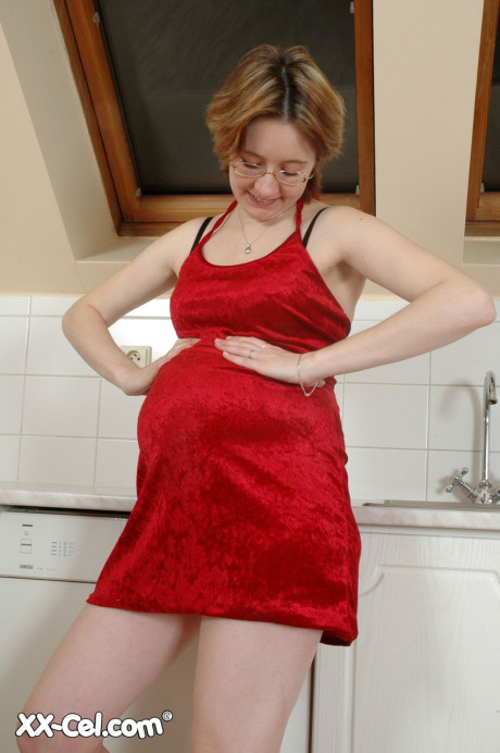 Prego Kitty shows off her bushy vagina on the kitchen counter & eats a banana #12608