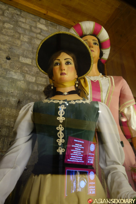 Stunning chinese babe Ice ends a sexy striptease with some POV sex - #230032