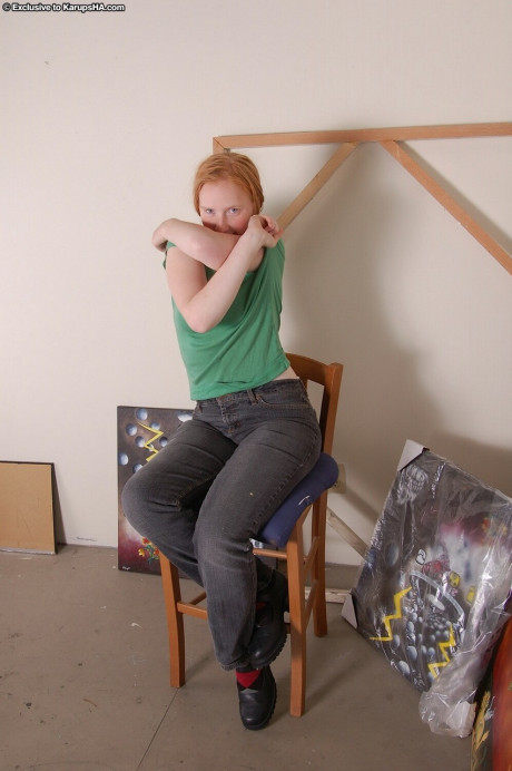 Amateur teenie Claire strips and reveals her curvy body and hairy twat - #59817