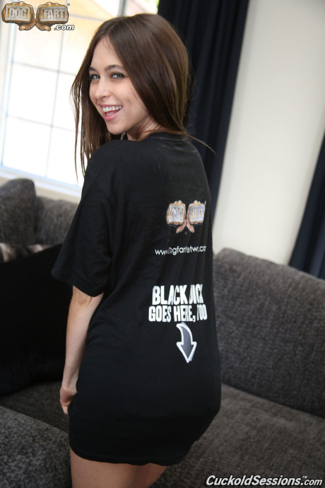Brunette Ashli Orion cuckolds her boy in an interracial gangbang - #140557