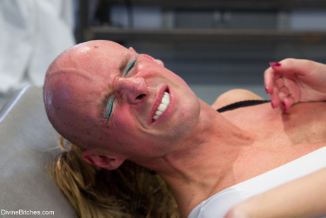 Dirty Dr. Cherry Torn rides a shemale during her medical research experiment - #172002