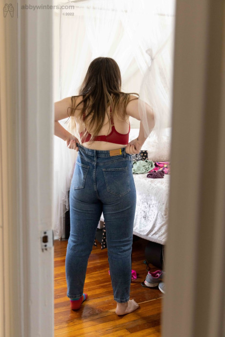 Chubby amateur Paige E shows off her backside while getting dressed - #175969