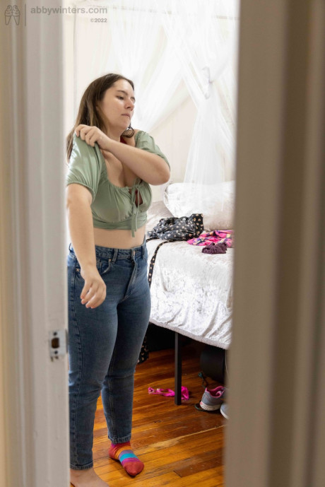 Chubby amateur Paige E shows off her backside while getting dressed - #175975