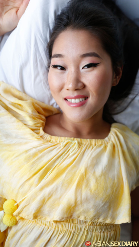 Oriental Fang B lifts up her yellow dress and moves her undergarment aside for POV sex - #167437