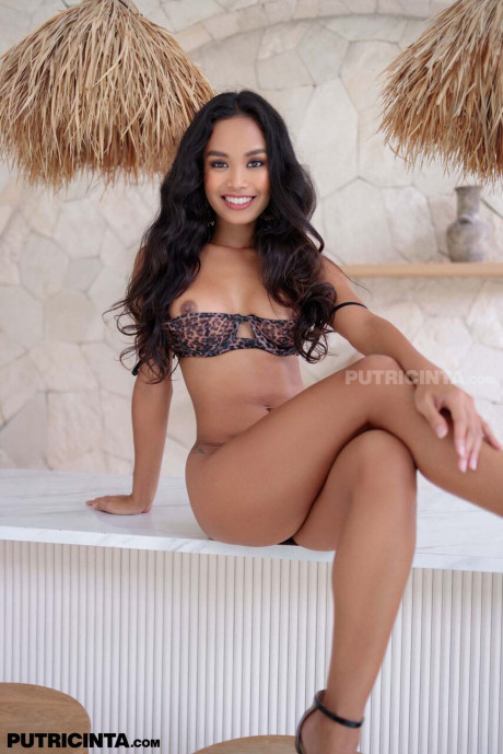 Putri Cinta Official featuring Putri Cinta undressed Porn Pics - #234304