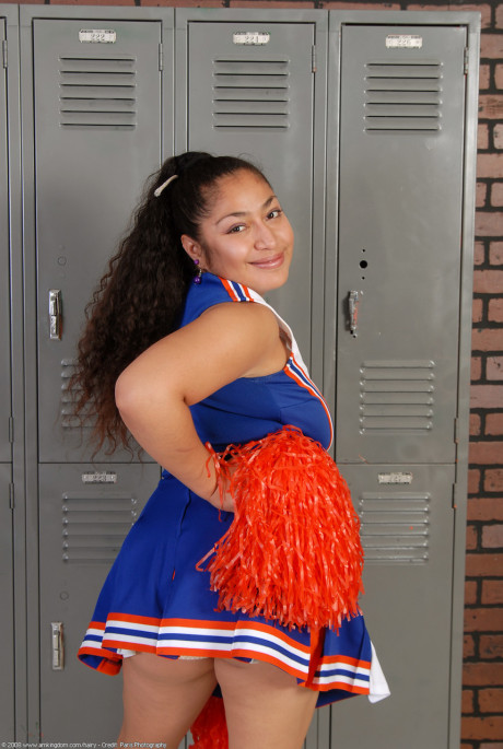 Cheerleader XXX porn pics