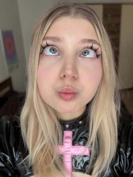 Pretty blonde teenie Lit1le Kitty shows her monstrous booty in sexy fetish wear - #172038