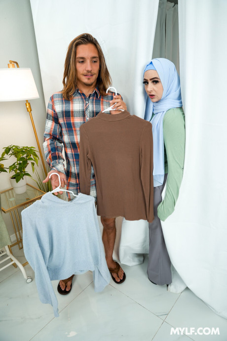 Wild Arab mom Mandii Rose has sexual intercourse with her stepson - #306808