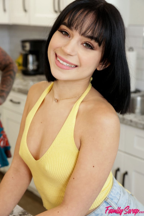 Aria Valencia & Lolly Dames exchange sex partners during a foursome on a bed - #314458