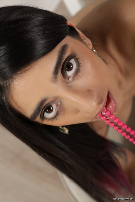 Wet And Puffy starring Lunita Galactica Sex Photos - #204436