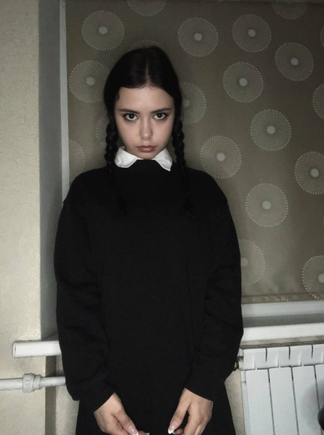 Pretty charming brunette young Molly Lo changes into a Wednesday Adams look - #110399