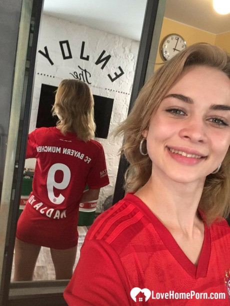 Ravishing fine amateur teen lifts her red shirt up and shows her monstrous natural melons - #157659