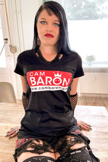 Goth whore Doreen getting her pierced pussy poked and creampied - #208780