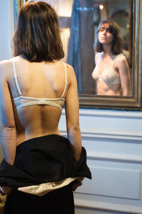 Brunette teen with a hairy crotch Leonda A strips and poses in a solo - #189257