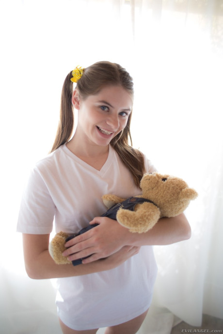 Sweet brunette teen Alice March spreads her legs and shows twat and ass in solo - #201629