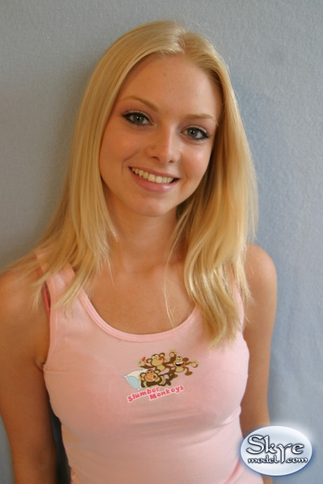 Hot blonde amateur Skye Model flaunts her tight young body in cotton undies - #301344