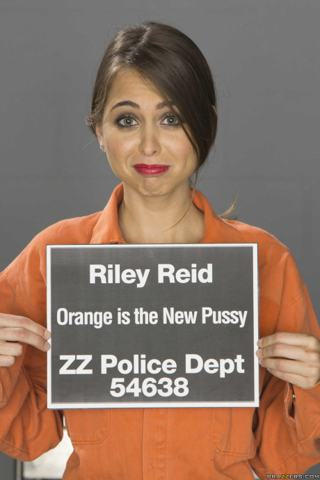 Skinny female Riley Reid rips off her prison jumper to model in the nude - #271741