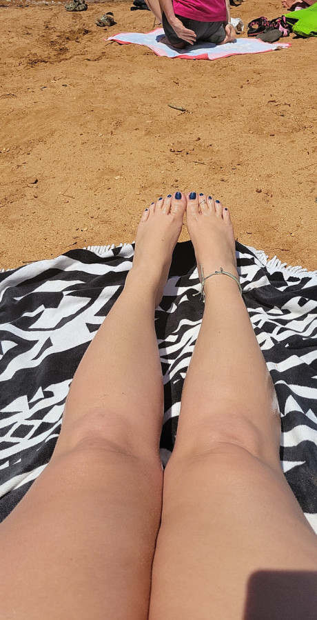 Slut girlfriend woman with pretty legs shows her lovely toes in a hot foot fetish compilation - #197991