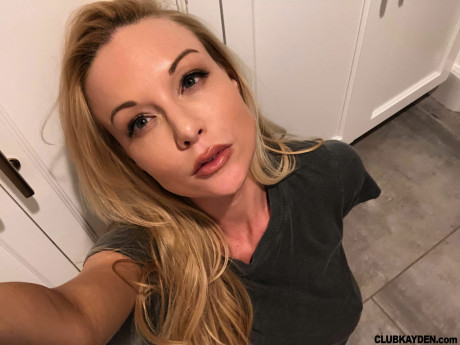 Hot blond Kayden Kross sports long nipples while taking masturbation selfies - #219687