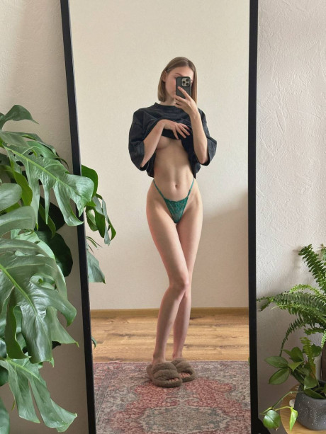 OnlyFans Sofiaaa Millerrr Hot XXX - #268028