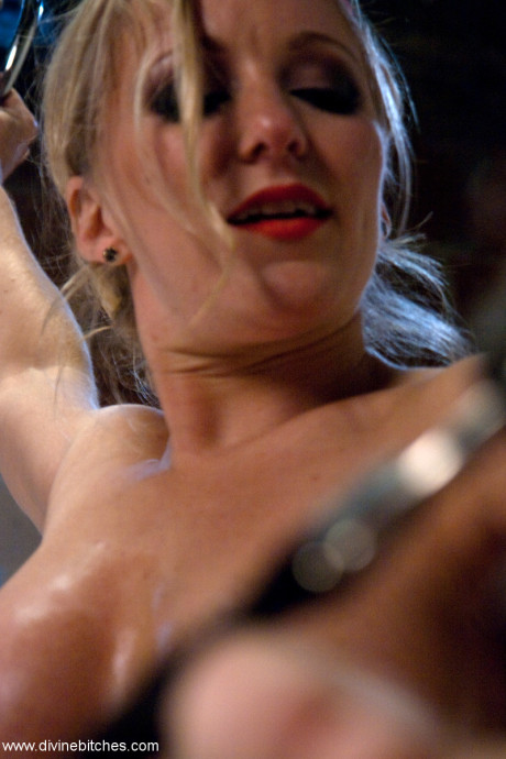 Divine whores Dean Strong, Dia Zerva - #123920