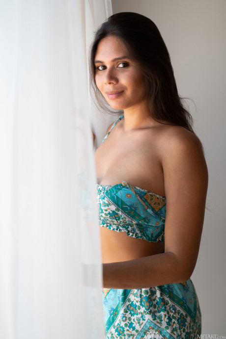 Stunning teenie Savana undresses and shows her juicy boobs and big behind - #82529