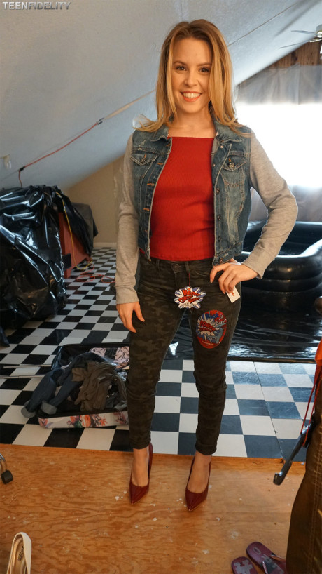 Adorable tiny titted teenie Aubrey Sinclair gets her clam stuffed in POV - #214233