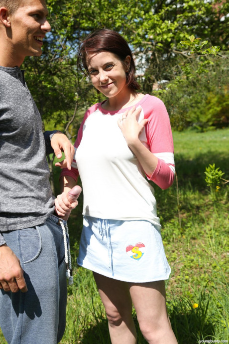 Brunette Anabelle gives a blowjob & titjob before fucking a stiff schlong - #192424