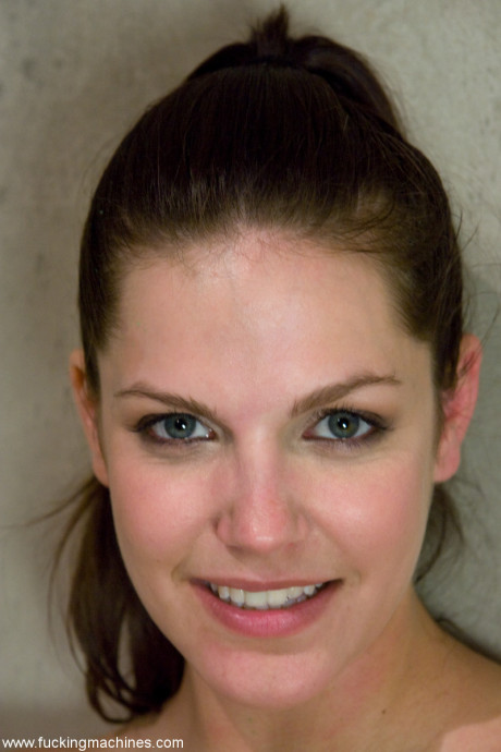 Brunette nympho Bobbi Starr gets her pussy stuffed by a robot &  dildo machine - #208648