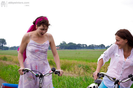 Young teen hoes Gina J and Immie tongue kiss and lap furry pussy outside - #240168