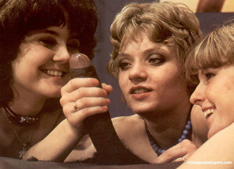 Two pretty girls get their silky cunts slammed by a BBC in a vintage threesome - #198335