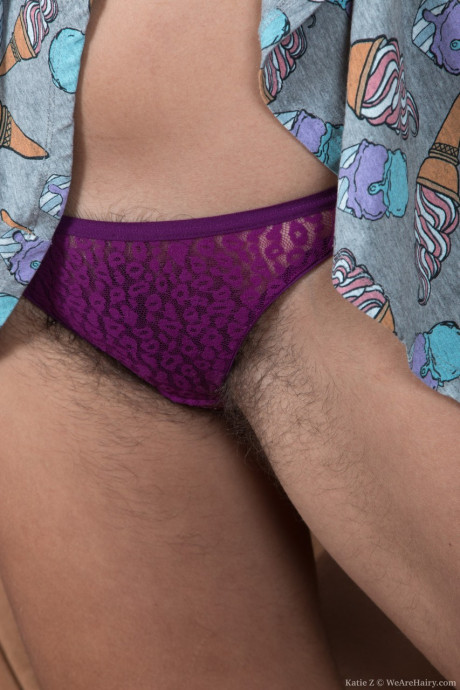 Fine Katie Z sucks her silky armpits before showing her bushy crotch - #239822