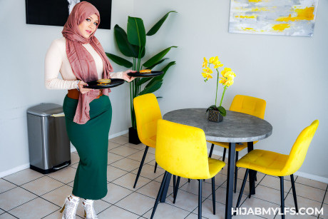 MYLF Juan Loco, Rebel Lynn - #197802