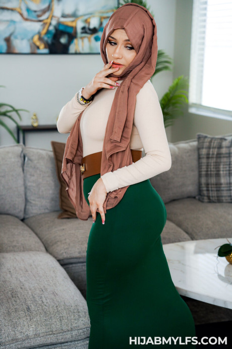 MYLF Juan Loco, Rebel Lynn - #197805