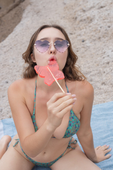Fine bitch gf lady blows a kiss while wearing a bikini on a beach before getting undressed - #271496