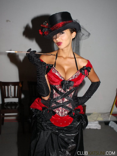 Middle-aged oriental chick Katsuni goes to work as an exotic dancer - #322701