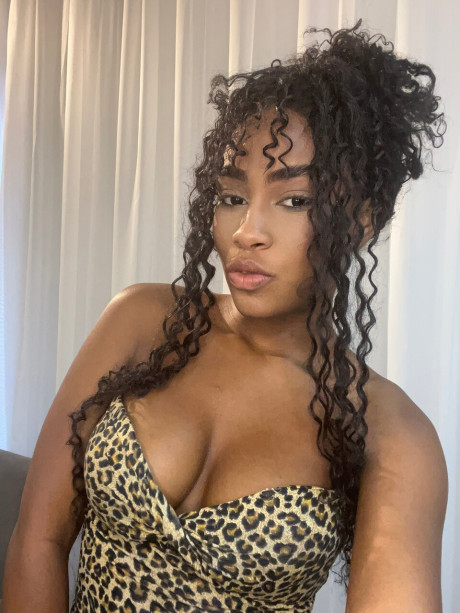 Sexy skank broad Angela Brazilian changes her apparel during naked action - #295819