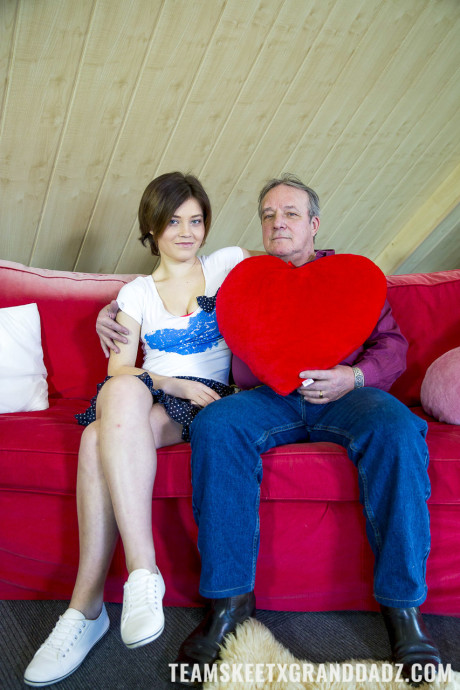 Brunette teenie with massive melons Veronica Morre gives fellatio & mounts an mature man BF lover - #290100