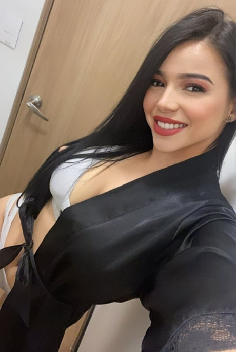 Stunning hispanic amateur only fans model Camilla Lopez fondles her giant tits - #304612